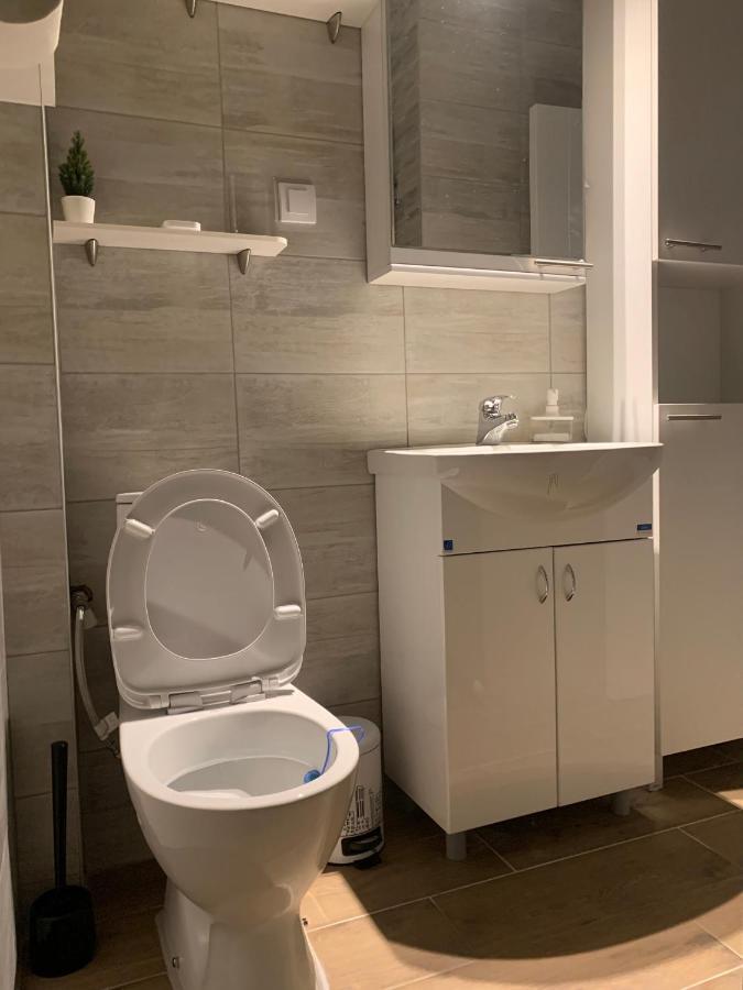 G&D Apartment โคเปานิก ภายนอก รูปภาพ
